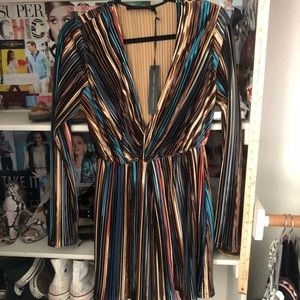 NWT Revolve X house of Harlow 1960 dress M